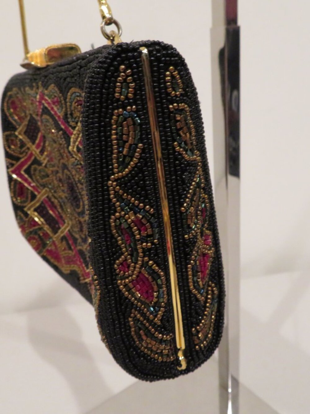 Walborg Black Red Iridescent Beaded Ornate Purse - Picture 6 of 16